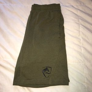ALPHALETE SWEAT PANT SHORTS